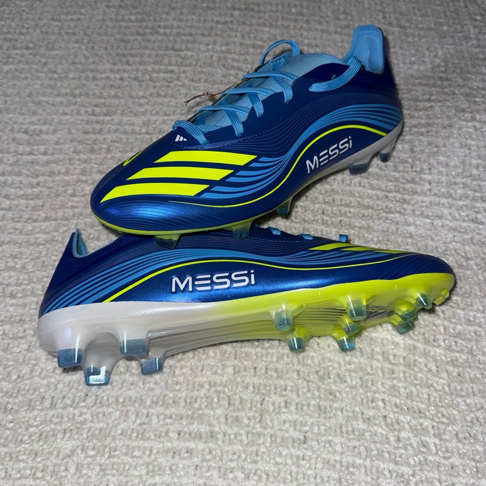 Mens adidas messi pro fg Soccer Cleats